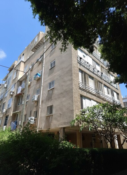 דירת 4 חדרים 108 מ"ר בשד' בנימין | משופצת | נתניה-0