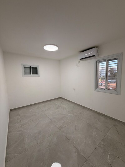להשכרה דירה 3 חד בבן צבי נתניה