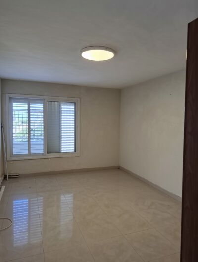 דירה ברחוב שד גולדה מאיר, נתניה — תמונה 1 מתוך 5
